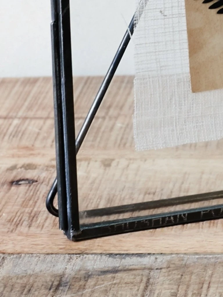 Nkuku Medium Danta Portrait Frame in Antique Black - Handcrafted Home Decor 2 Nkuku Medium Danta Portrait Frame In Antique Black