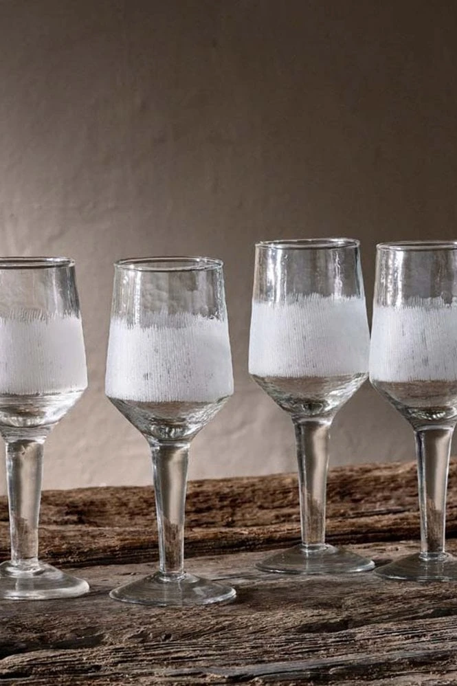 Nkuku Anara Etched Wine Glass Set Of 4 - Elegant Drinkware for Home & Dining 4 Nkuku Anara Etched Wine Glass Set Of 4