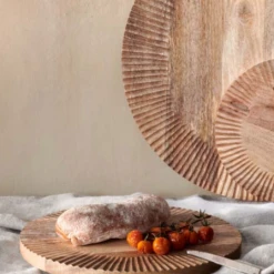 Nkuku Soria Chopping Board Medium