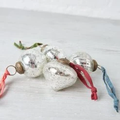 Nkuku Single Snow Drop Bauble In Silver Crackle Round