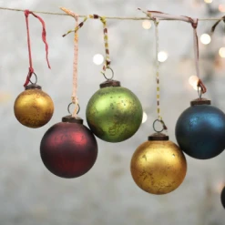 Nkuku Set of 4 Large Mixed Oko Baubles