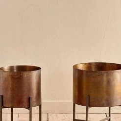 Nkuku Small Juoni Iron Planter
