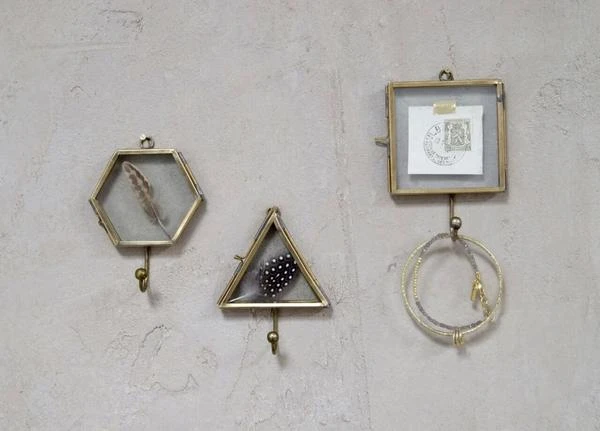 Nkuku Kiko Square Antique Brass Hook - Elegant Room Decor for Stylish Homes 1 Nkuku Kiko Square Antique Brass Hook