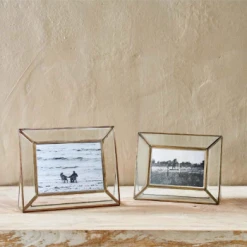 Nkuku Tabai Standing Frame Landscape 5 x 7" Aged Antique Brass - Elegant Room Decor 5 Nkuku Tabai Standing Frame Landscape 5 x 7