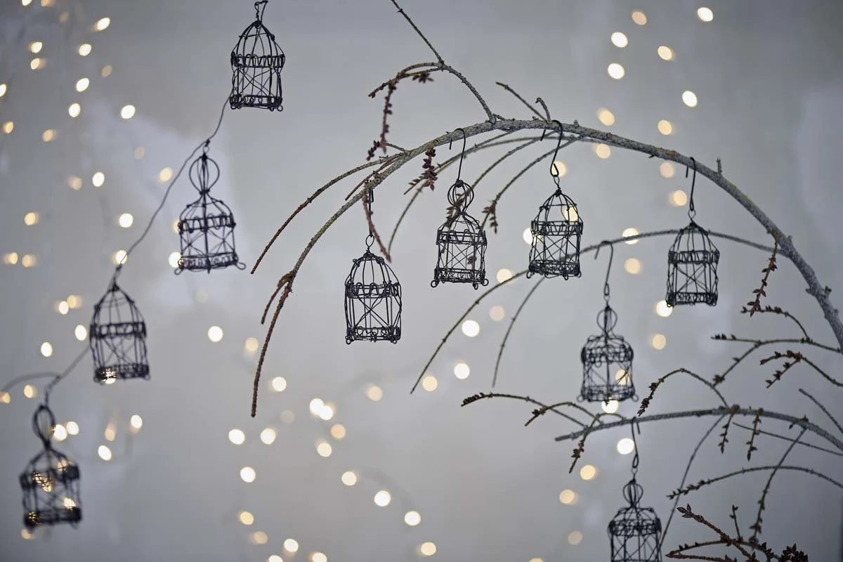 Nkuku Jaria Wire Garland - Elegant Room Decoration for Modern Homes 2 Nkuku Jaria Wire Garland